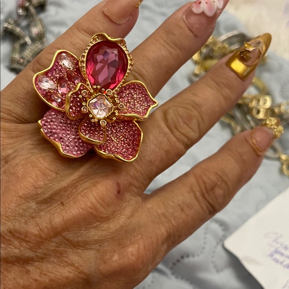 Swarovski Jewelry - Swarovski Elegant Pink and Gold Floral Ring